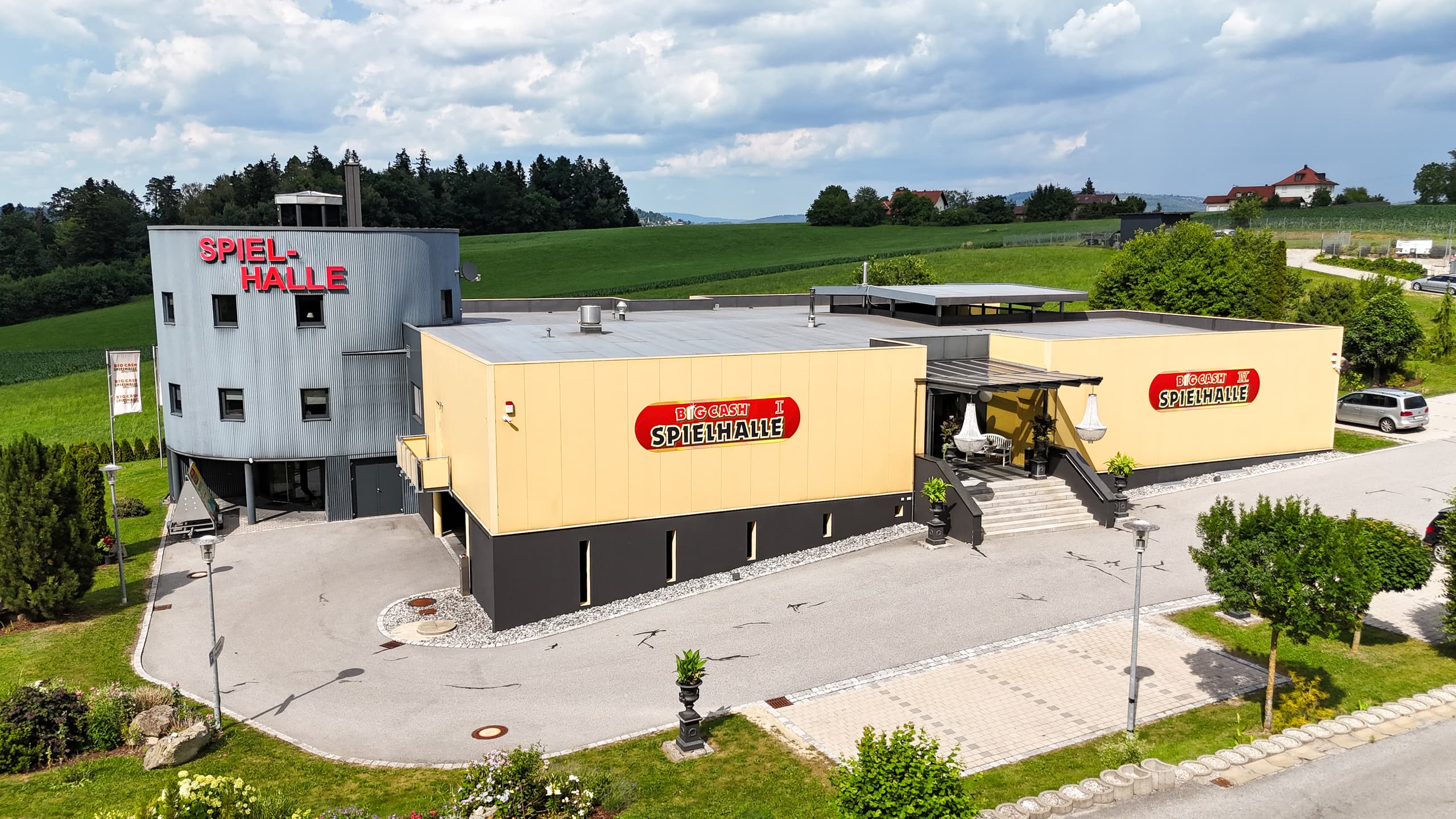 Impression aus der BIG CASH Spielhalle Salzweg